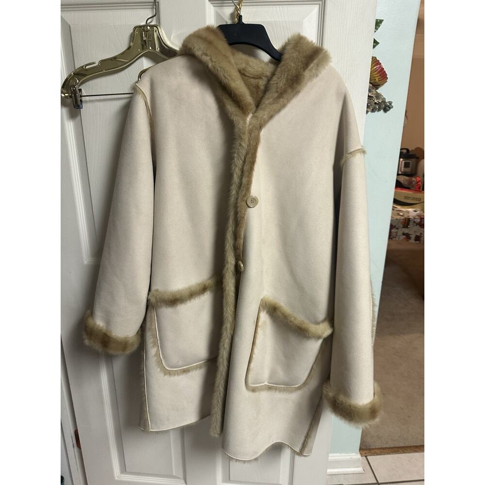 Jones NY Faux Suede Fur Coat Sz L Golden Tan Hooded Plush Reverse Jacket Mob Y2k - Picture 2 of 13